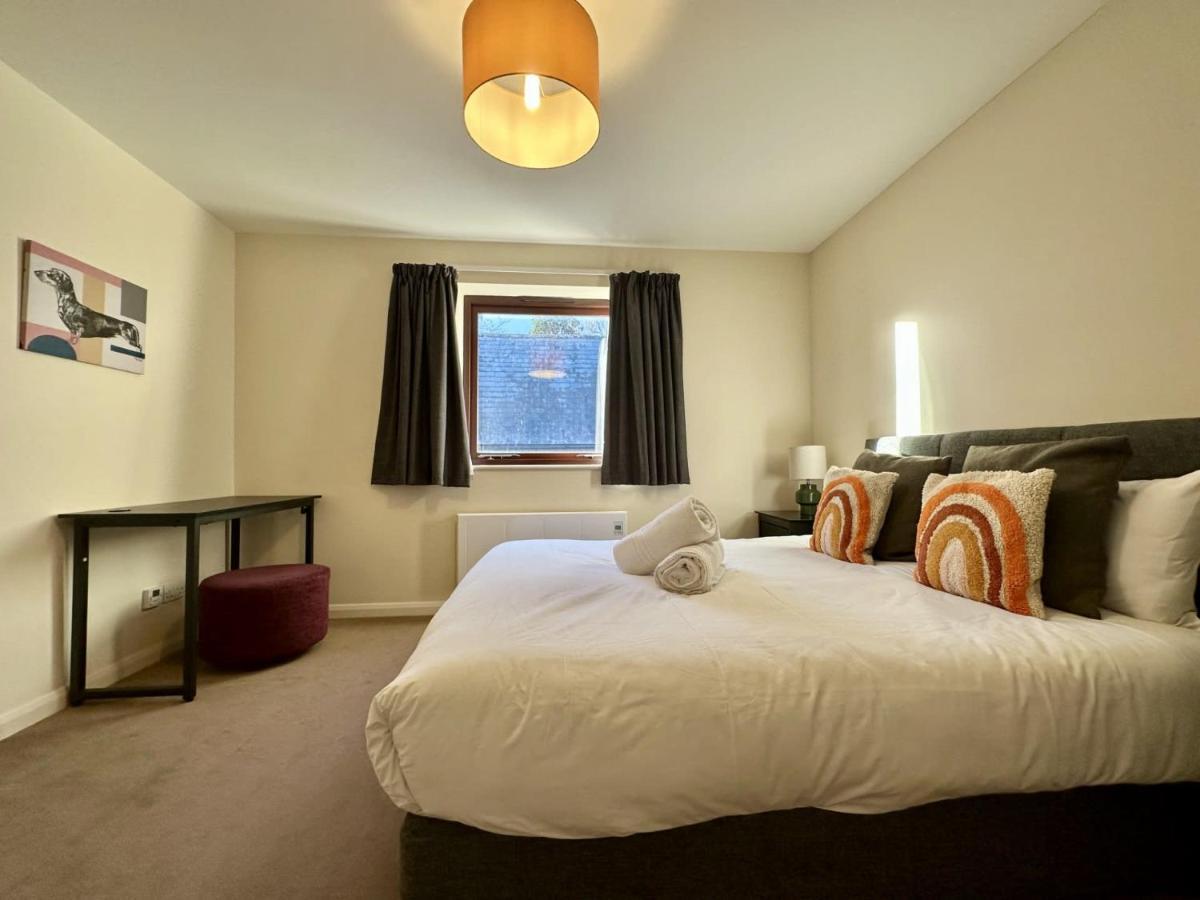 Super Apartment Next To Bicester Village Sleeps 4 Extérieur photo