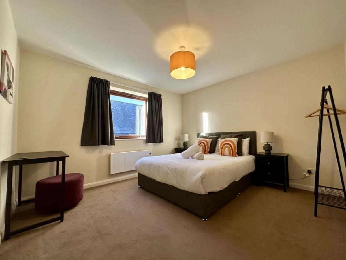 Super Apartment Next To Bicester Village Sleeps 4 Extérieur photo